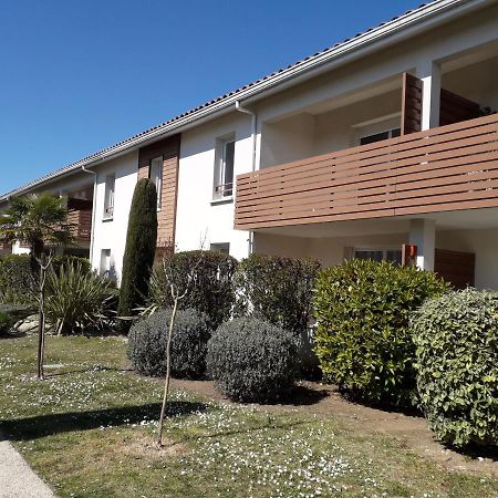Bel Appartement En Residence Avec Parking Prive Arvert Dış mekan fotoğraf