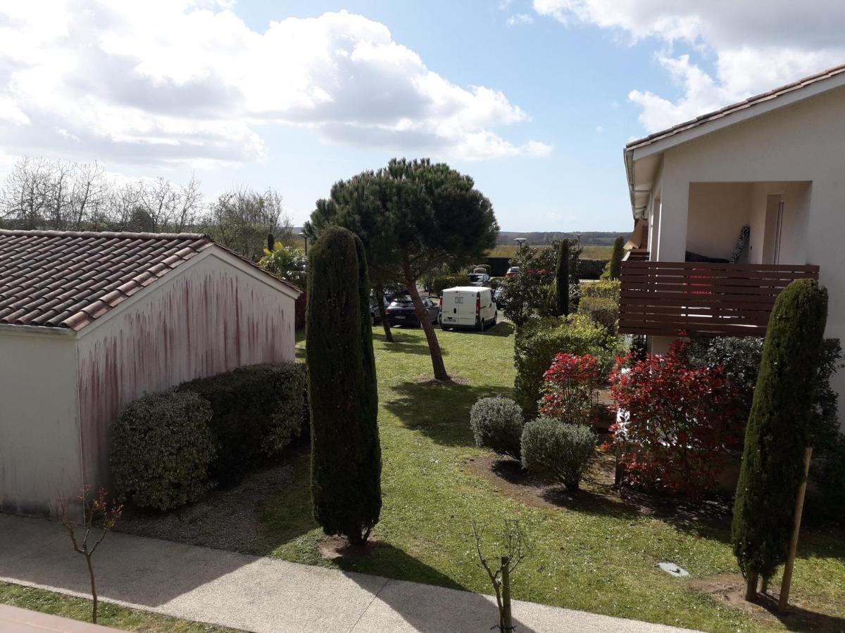 Bel Appartement En Residence Avec Parking Prive Arvert Dış mekan fotoğraf