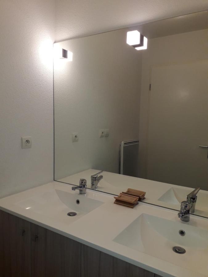 Bel Appartement En Residence Avec Parking Prive Arvert Dış mekan fotoğraf